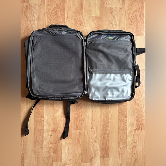 Open Story 35L Travel backpack - Gray - Picture 9 of 10